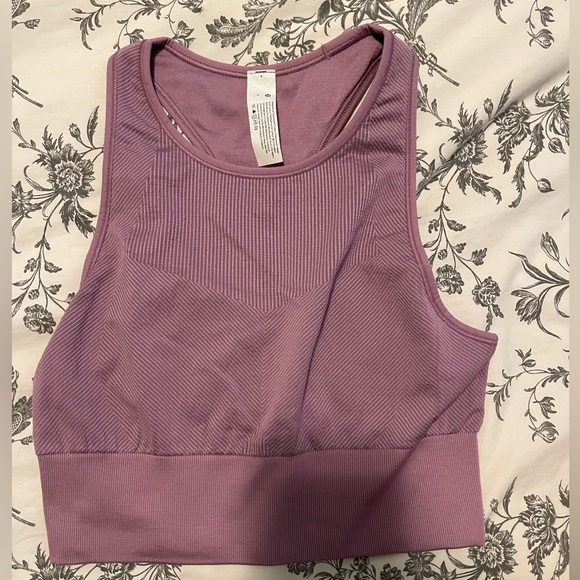 Lululemon Ebb to Train Sports Bra - Picture 2 of 6